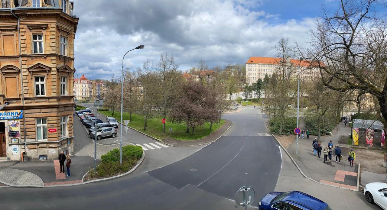 קרלובי וארי Top Class Apartments In Carlsbad Bulharska Street מראה חיצוני תמונה