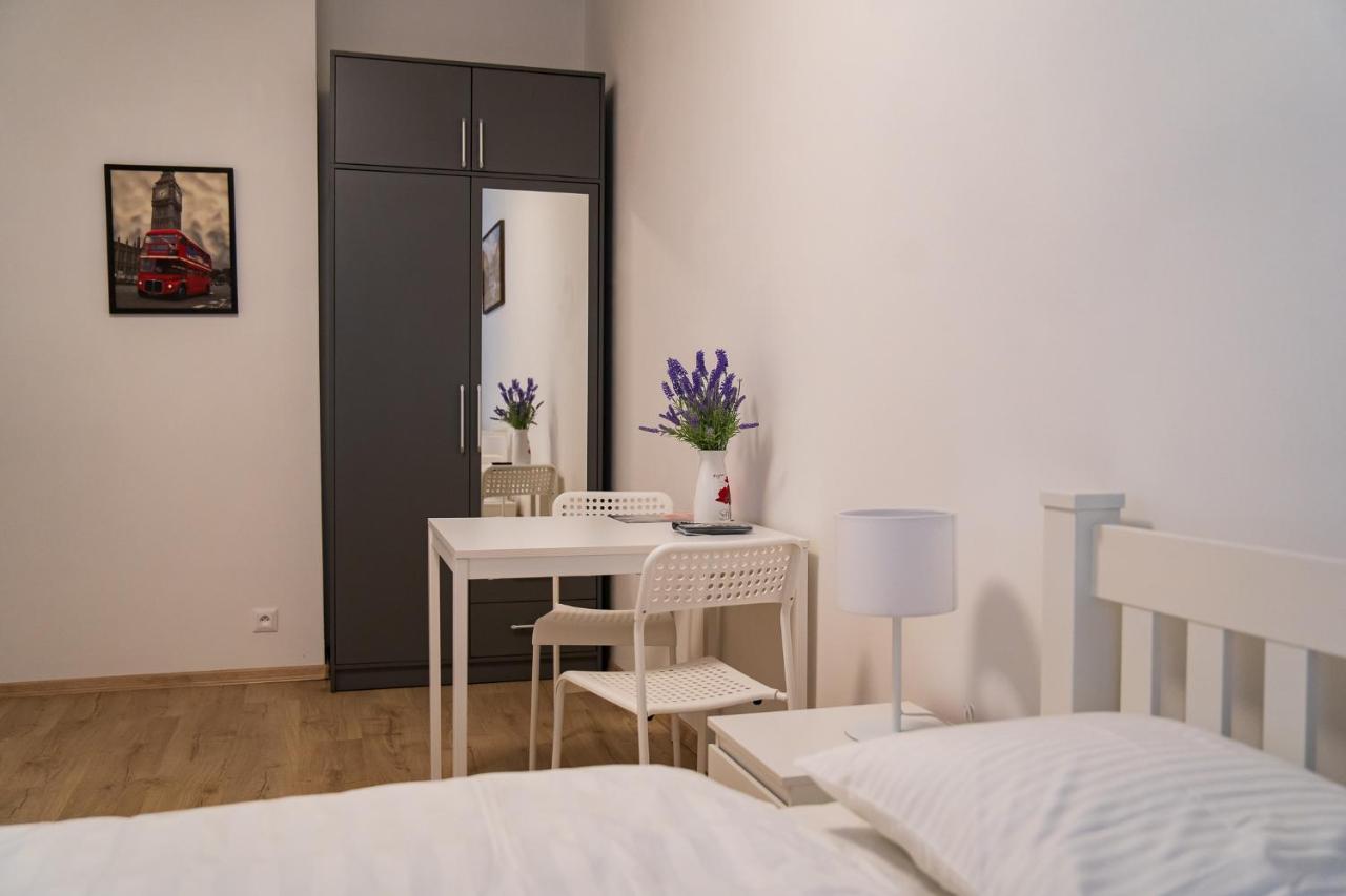קרלובי וארי Top Class Apartments In Carlsbad Bulharska Street מראה חיצוני תמונה