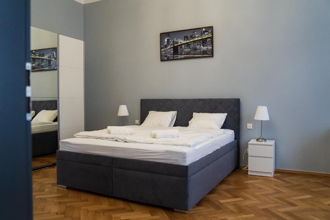 קרלובי וארי Top Class Apartments In Carlsbad Bulharska Street מראה חיצוני תמונה