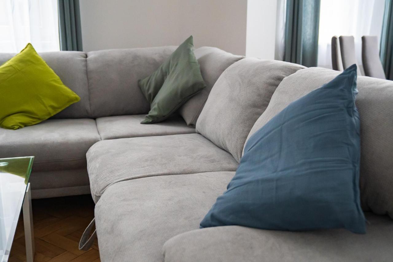 קרלובי וארי Top Class Apartments In Carlsbad Bulharska Street מראה חיצוני תמונה
