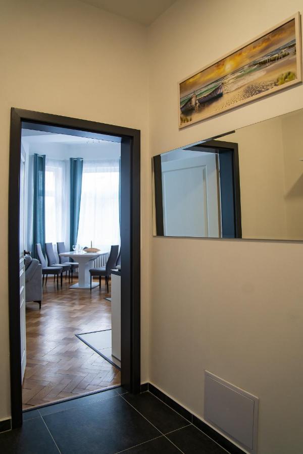 קרלובי וארי Top Class Apartments In Carlsbad Bulharska Street מראה חיצוני תמונה